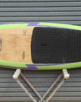 8ft 8 MiniMal