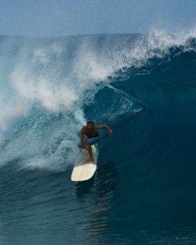 laird-tube-en-sup-a-teahupoo