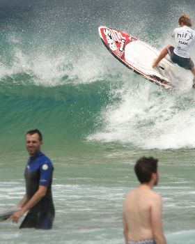 2015 sup titles 20150207 9212