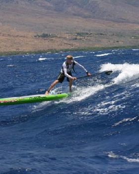 Connor-Baxter-Maui-to-Molokai-645x430