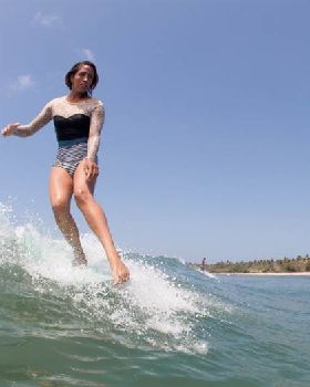 Hermosa-Story-700 0003 Hang-Five