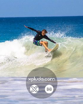 Scarborough Beach - xpluda.com