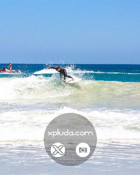 Scarborough Beach - xpluda.com