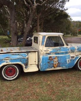 DJ's surf truck