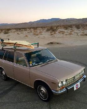1969-Datsun-PL510-Wagon-bird-view