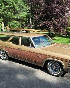 1966-chevrolet-caprice-station-wagon-327-beautifully-restored-1