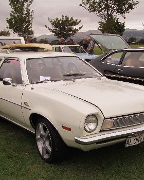 1972 Ford Pinto Wagon (14404488335)