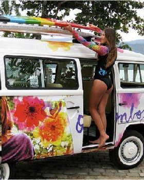 Kombi Girl