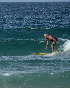 december surf 020