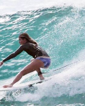 FI-surf-lunar-by-onde-nostre