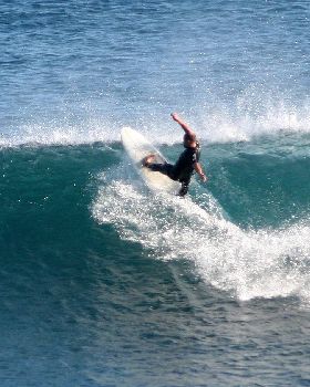 punching the lip
