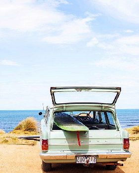 Dream Surf Bus