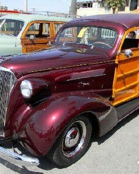 18af8c97dc8e20454448c58e230af2b0--woody-wagon-antique-cars