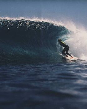 ron baker!! supertubes( yallingup) west oz  !
