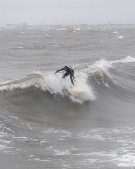 storm waves in Port Phillip