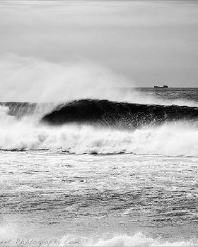Newcastle Pipeline - Rae Threnoworth Photography