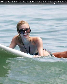 1paris-hilton-018