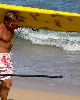 laird-hamilton-new-956x537[1]