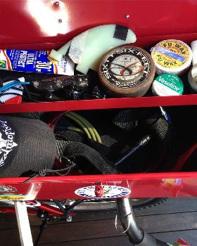 Contents of the bike boot