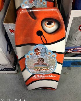 clownfish-boogie-board