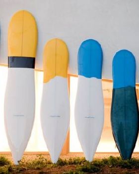 thomas-mayerhoffer-surfboards-500x395