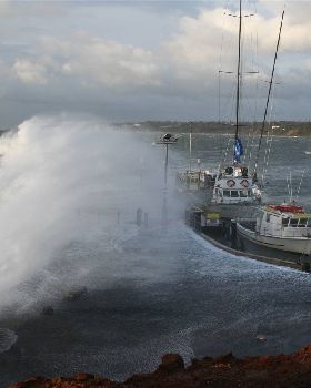 mornington storm 04/09