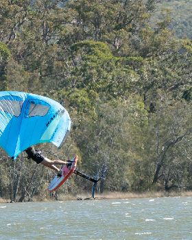 Random unedited shots from Narrabeen Lake 6/10/2021