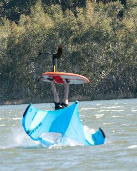 Random unedited shots from Narrabeen Lake 6/10/2021