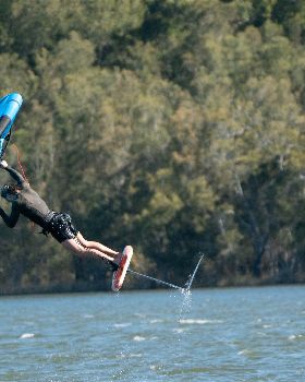 Random unedited shots from Narrabeen Lake 6/10/2021