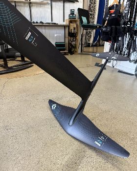 Duotone Hybrid SLS 2022 5'2" + Carve 3.0 SLS 800 Foil + Quick Mount 82cm Mast