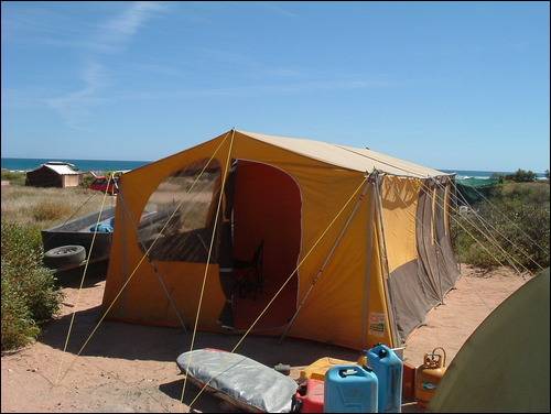 the less sh#t hot (repaired) campsite at gnarls post first 4.2 day