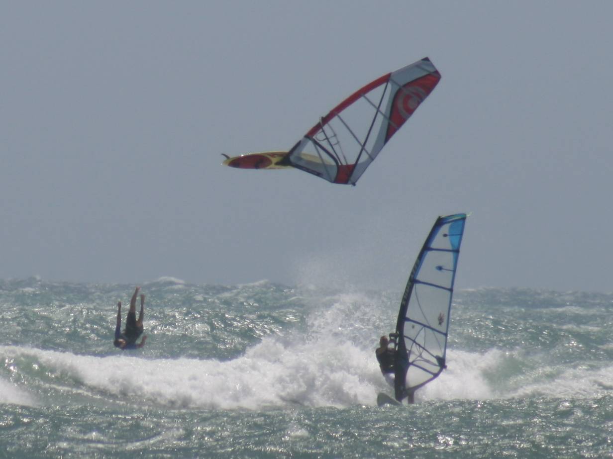 Bailing out of a back loop @ the Gero Windsurfing Festival