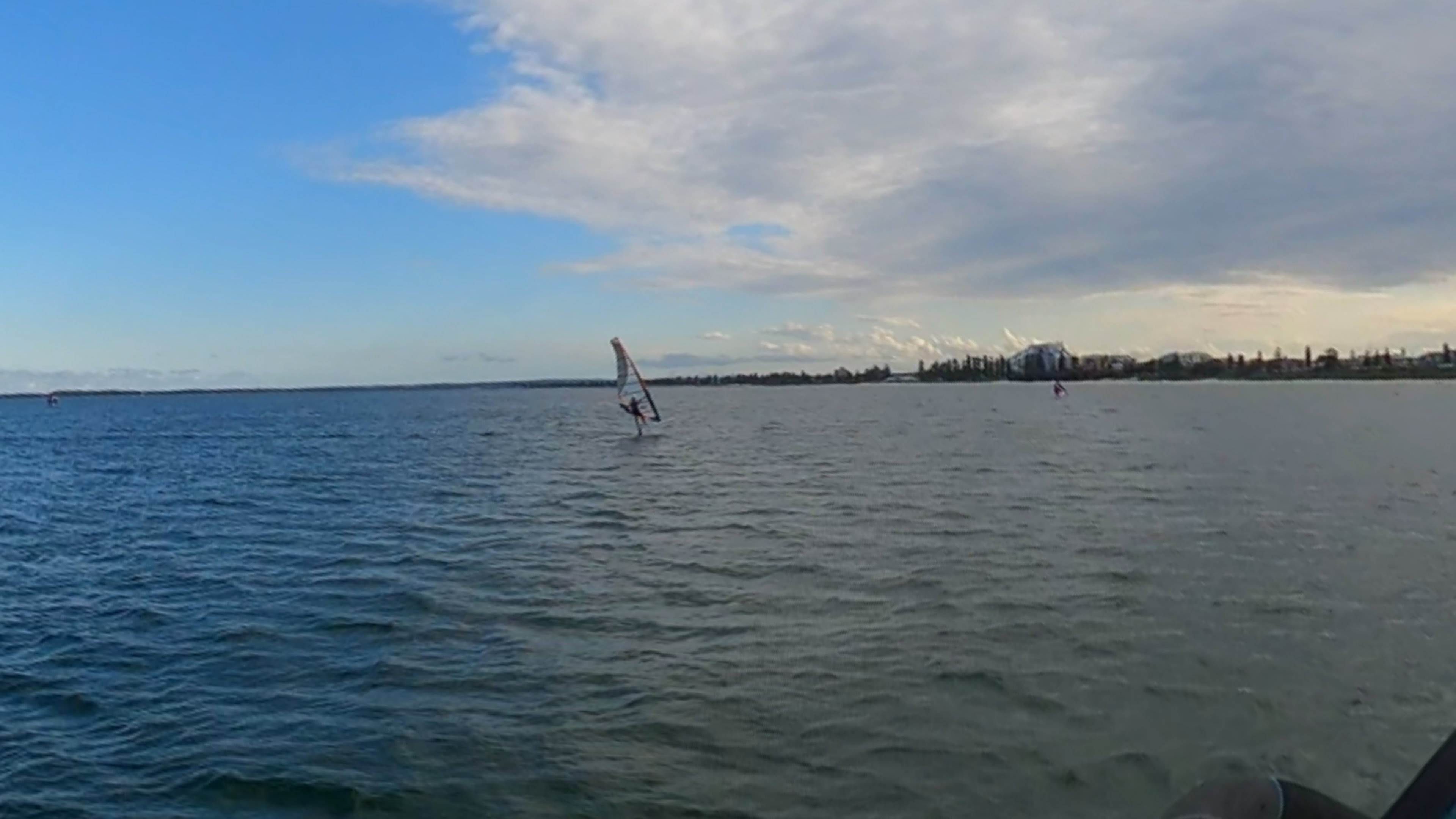 Early Spring day at the end of Winter 2022 with a lot of sails and wings out