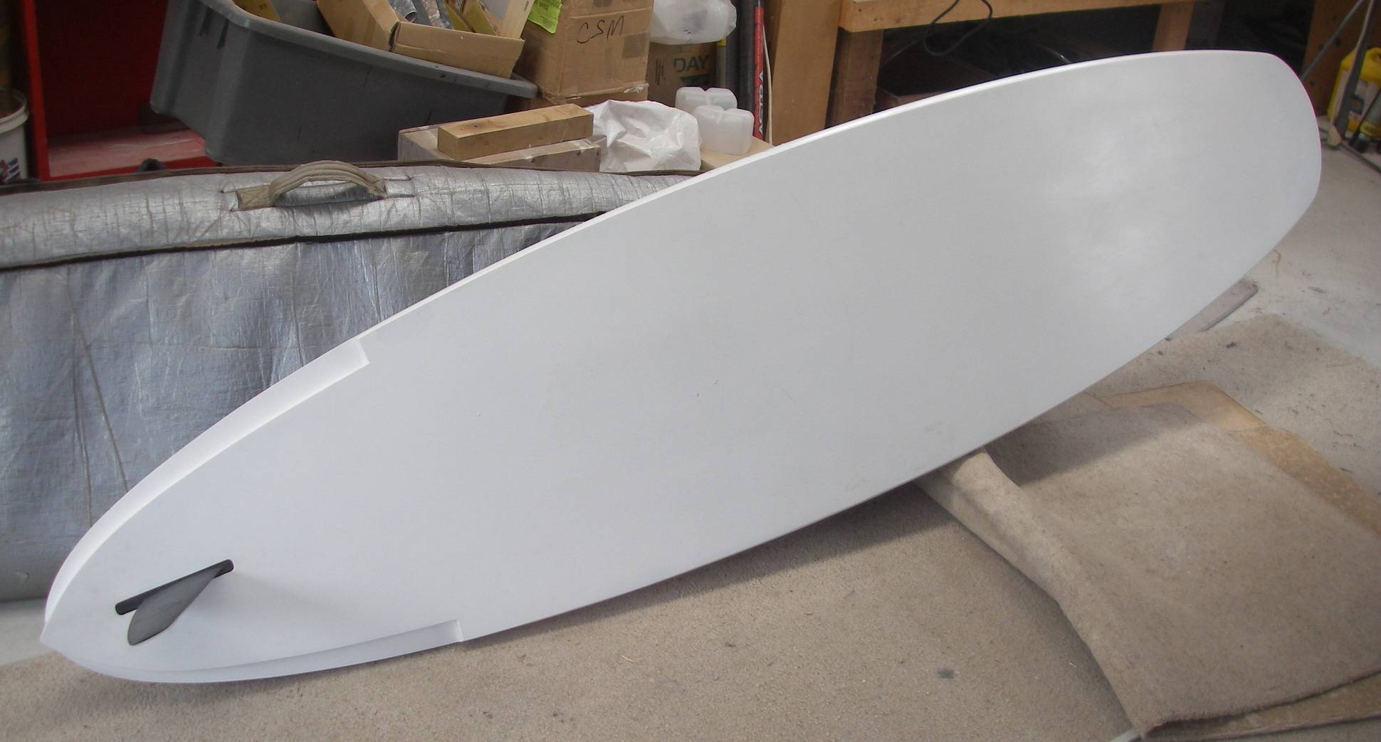 Stepped tail on old Styro slalom 275. Also nose cut, now 255 long