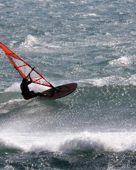 Photo courtesy Tanya Geraldton windsurfing face book page