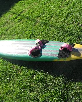 My 90s model speed board. Looks crap but goes well