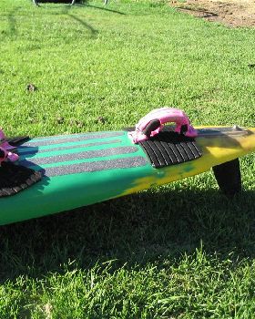 My 90s model speed board. Looks crap but goes well