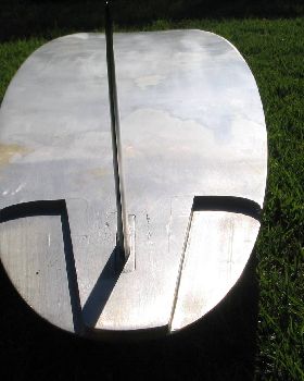 My 90s model speed board. Looks crap but goes well