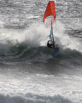 Windy Surfing