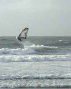 Nomadic Day 1 - Simon Hansen - Onshore Air Time