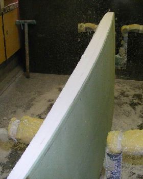 board stands on edge