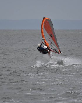 Flat water hop