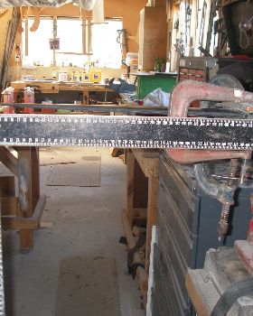 fin molds bend tests