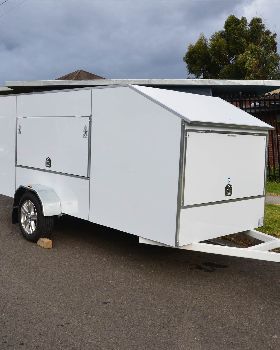 Trailer