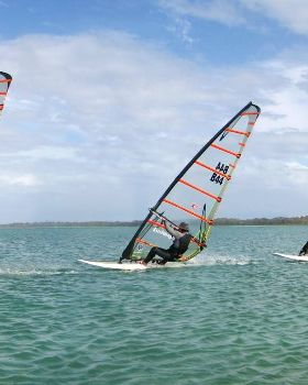 billy bob and his cousins sail as well...