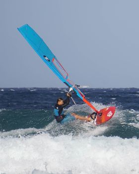 Cabezo wavesailing