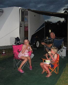 Camping/toys trailer