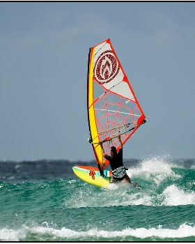 Wave sailing the Alley