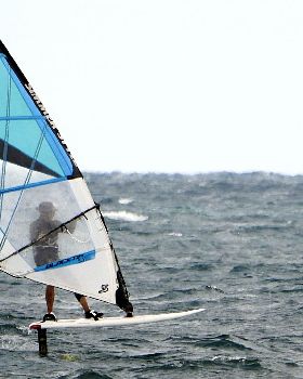 Foiling Cottesloe