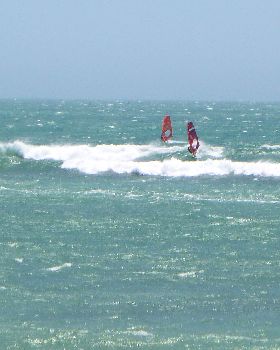 30 to 40 KNots